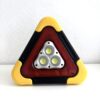 Luz de Emergencia Triangular | Solar + USB - Thumbnail Image 1